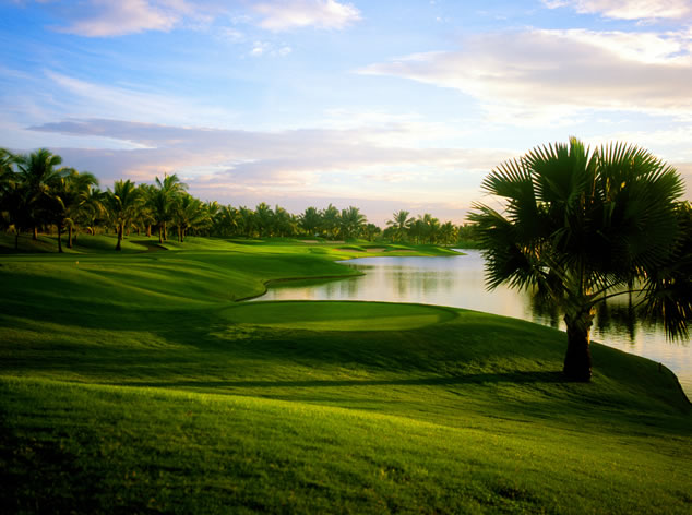 World Class Golf Courses